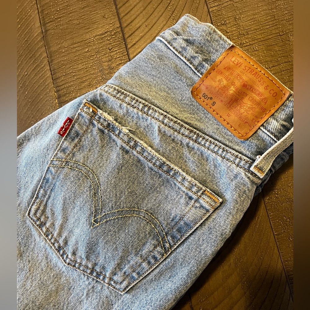 Premium Levi’s 501® S– Can’t Touch This (W25 L28)